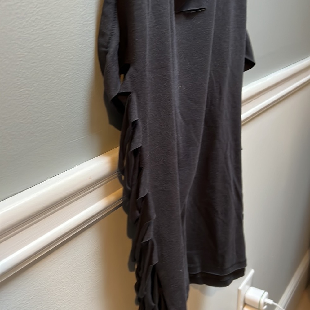Alo XS/S workout top - Picture 3 of 4